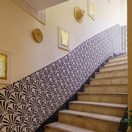 Riad 4 Chambres - Piscine & Petit Dejeuner Gratuit - Wifi Fibre Optique Marrakesz Zewnętrze zdjęcie