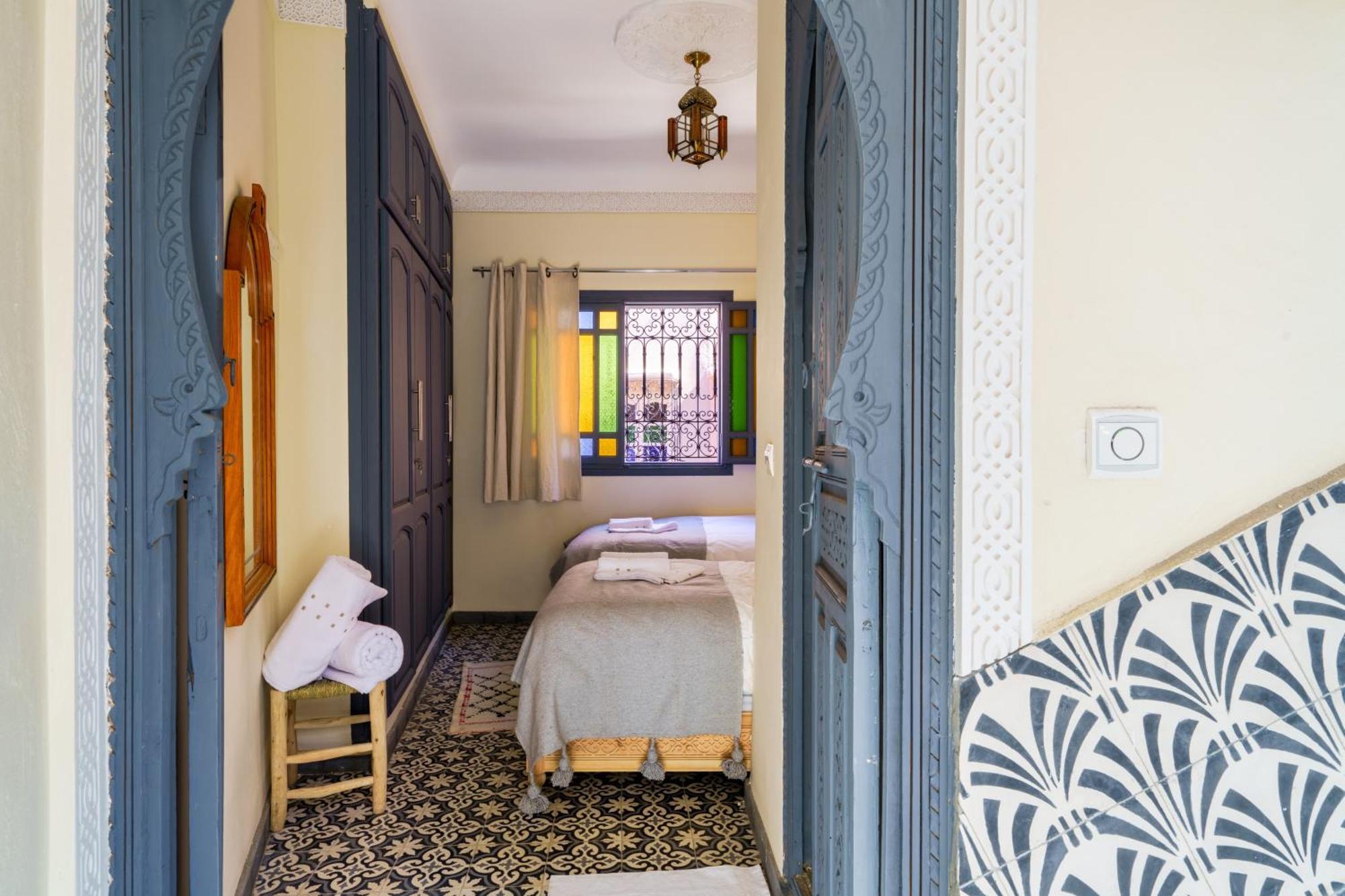 Riad 4 Chambres - Piscine & Petit Dejeuner Gratuit - Wifi Fibre Optique Marrakesz Zewnętrze zdjęcie