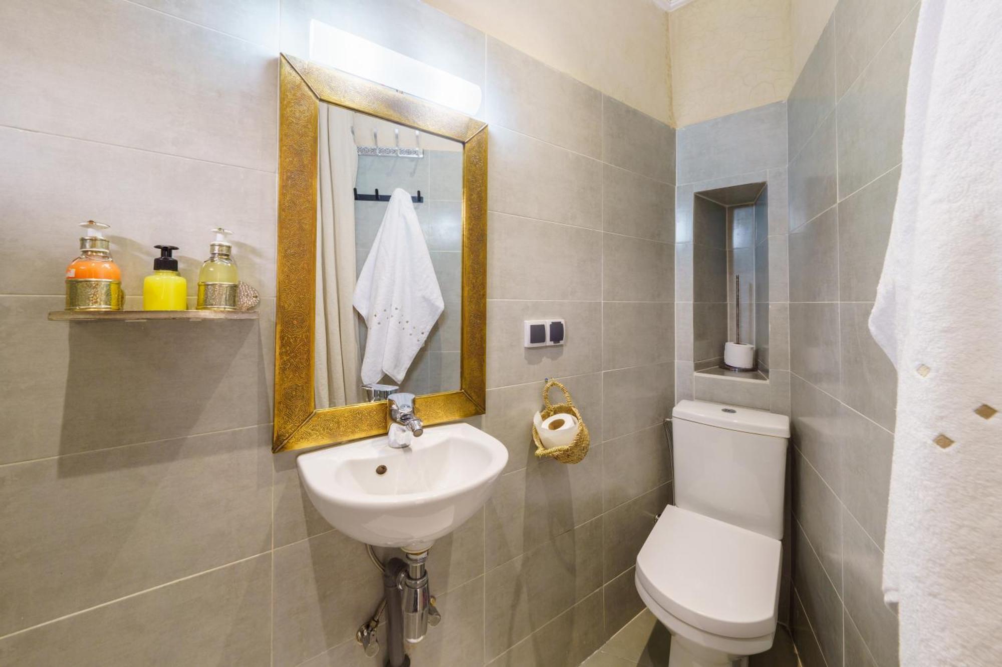 Riad 4 Chambres - Piscine & Petit Dejeuner Gratuit - Wifi Fibre Optique Marrakesz Zewnętrze zdjęcie