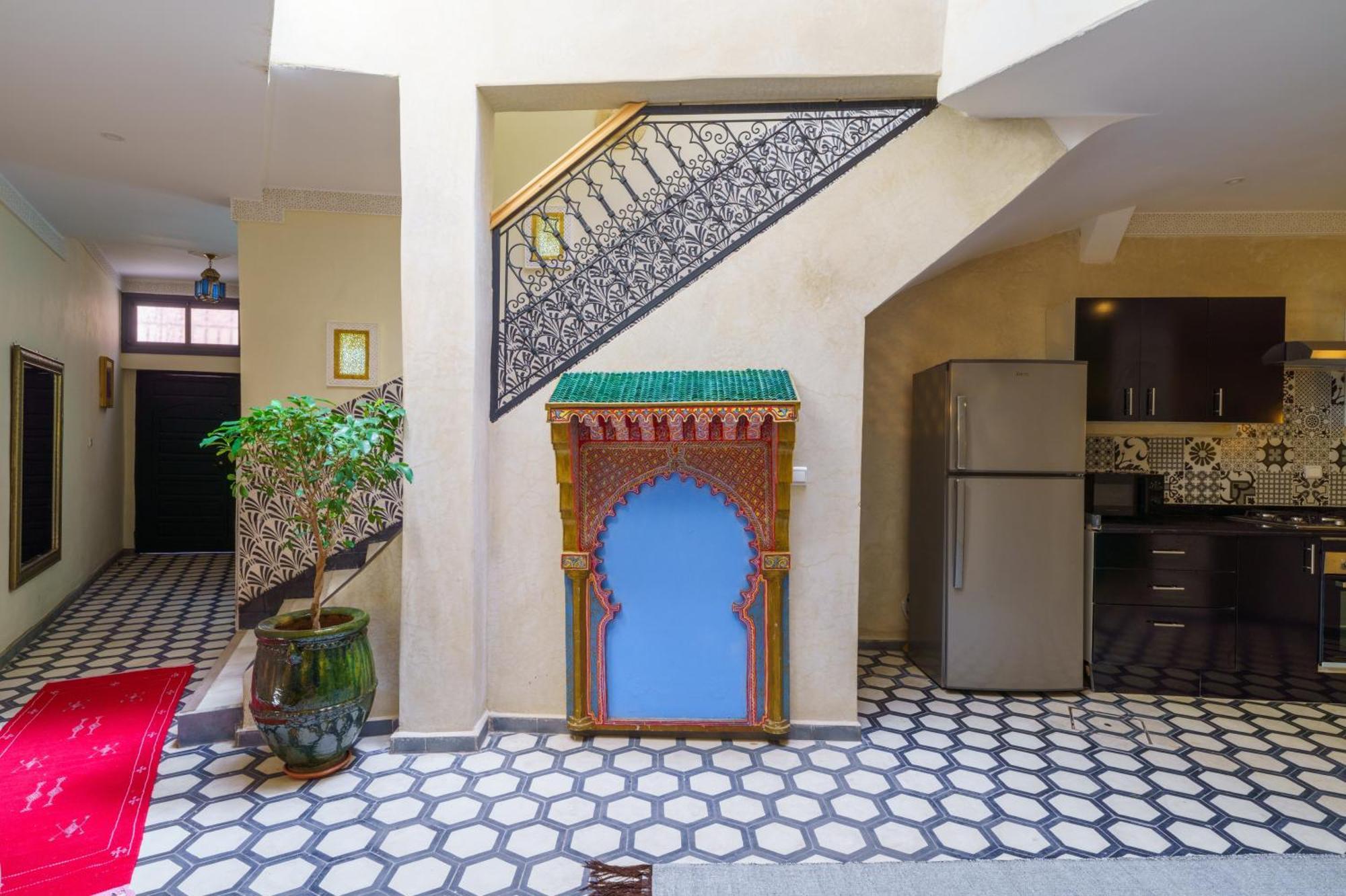 Riad 4 Chambres - Piscine & Petit Dejeuner Gratuit - Wifi Fibre Optique Marrakesz Zewnętrze zdjęcie