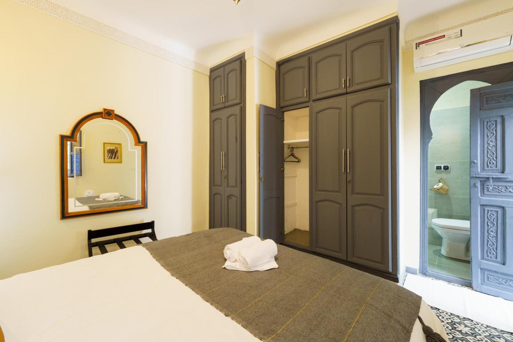 Riad 4 Chambres - Piscine & Petit Dejeuner Gratuit - Wifi Fibre Optique Marrakesz Zewnętrze zdjęcie