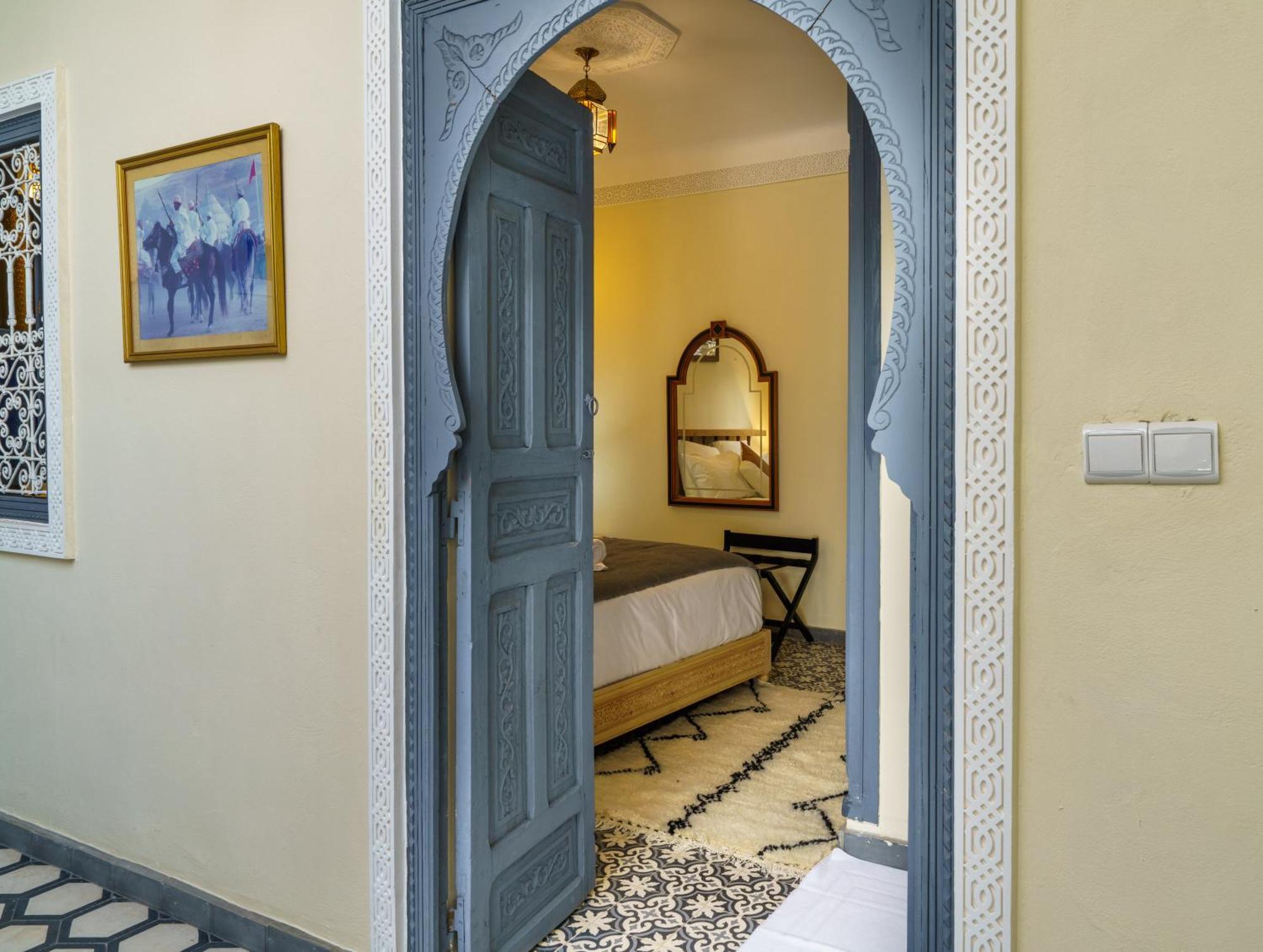 Riad 4 Chambres - Piscine & Petit Dejeuner Gratuit - Wifi Fibre Optique Marrakesz Zewnętrze zdjęcie